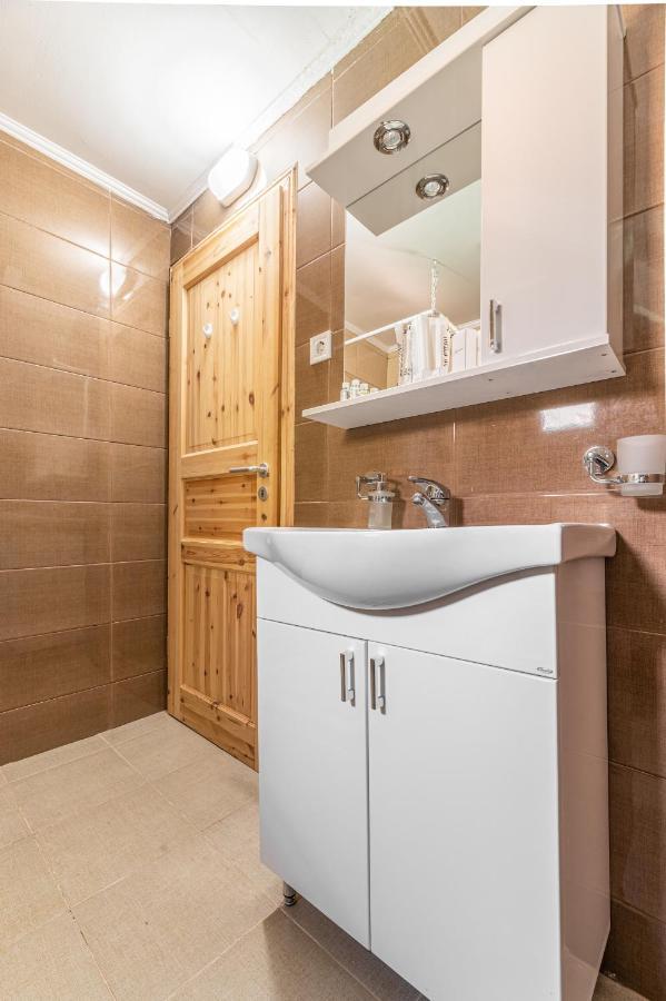 Holiday Village Ostrog Niksic Luaran gambar