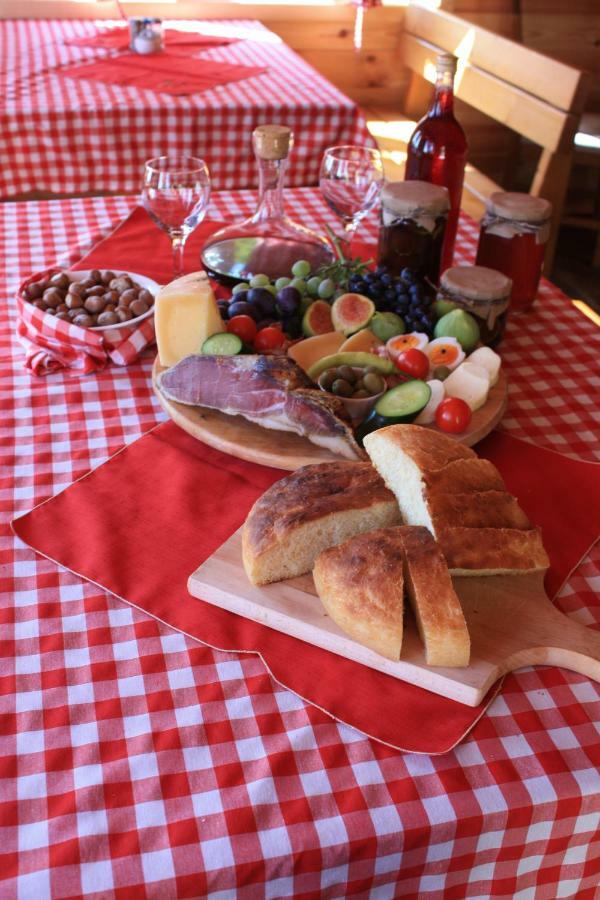Holiday Village Ostrog Niksic Luaran gambar