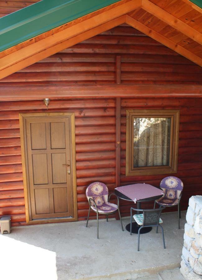 Holiday Village Ostrog Niksic Luaran gambar